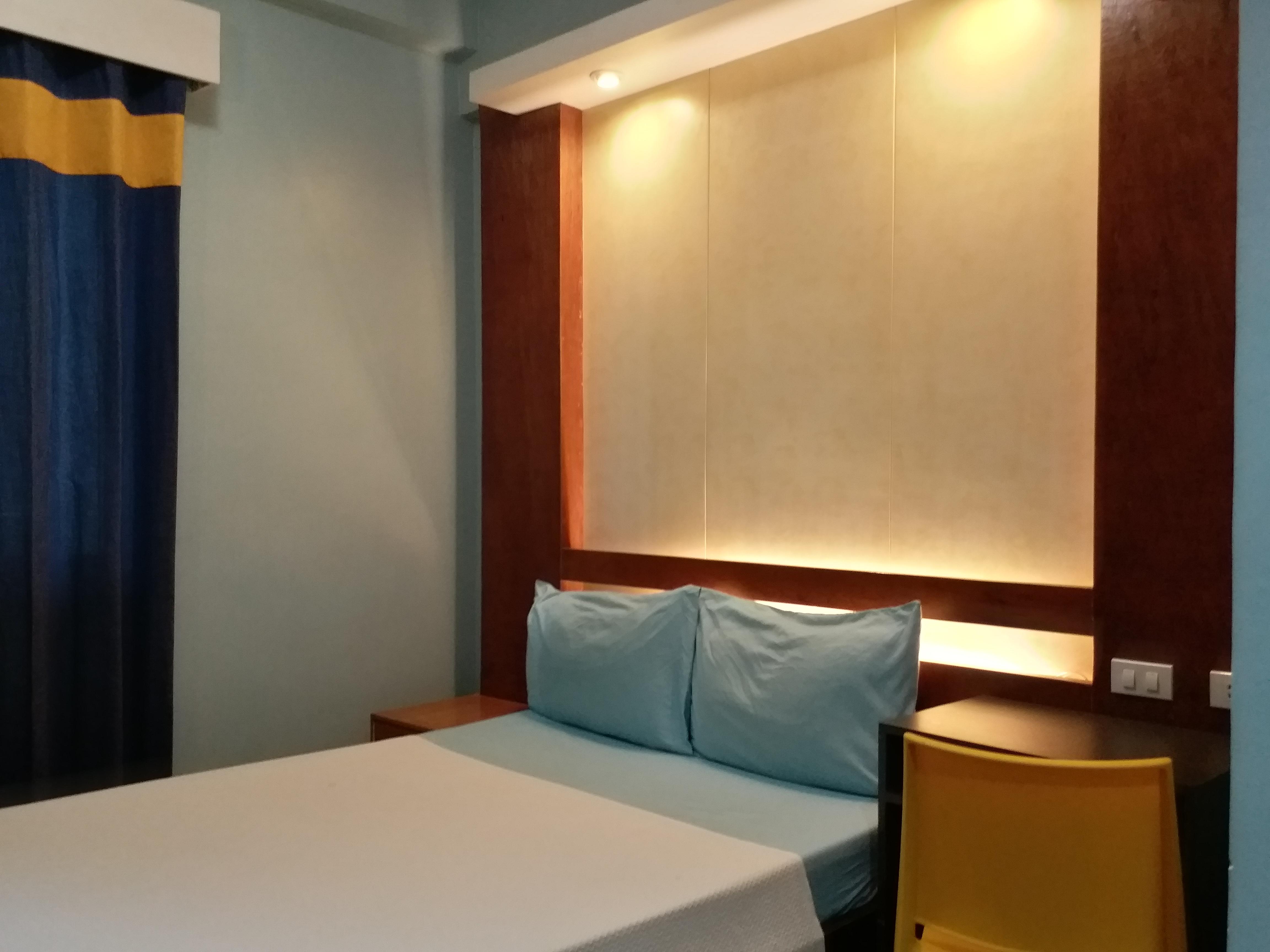 Leesons Residences Manille Extérieur photo