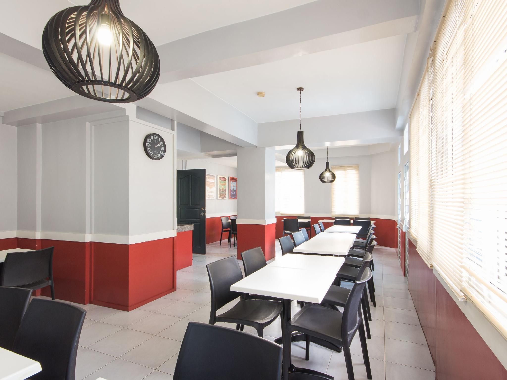 Leesons Residences Manille Extérieur photo