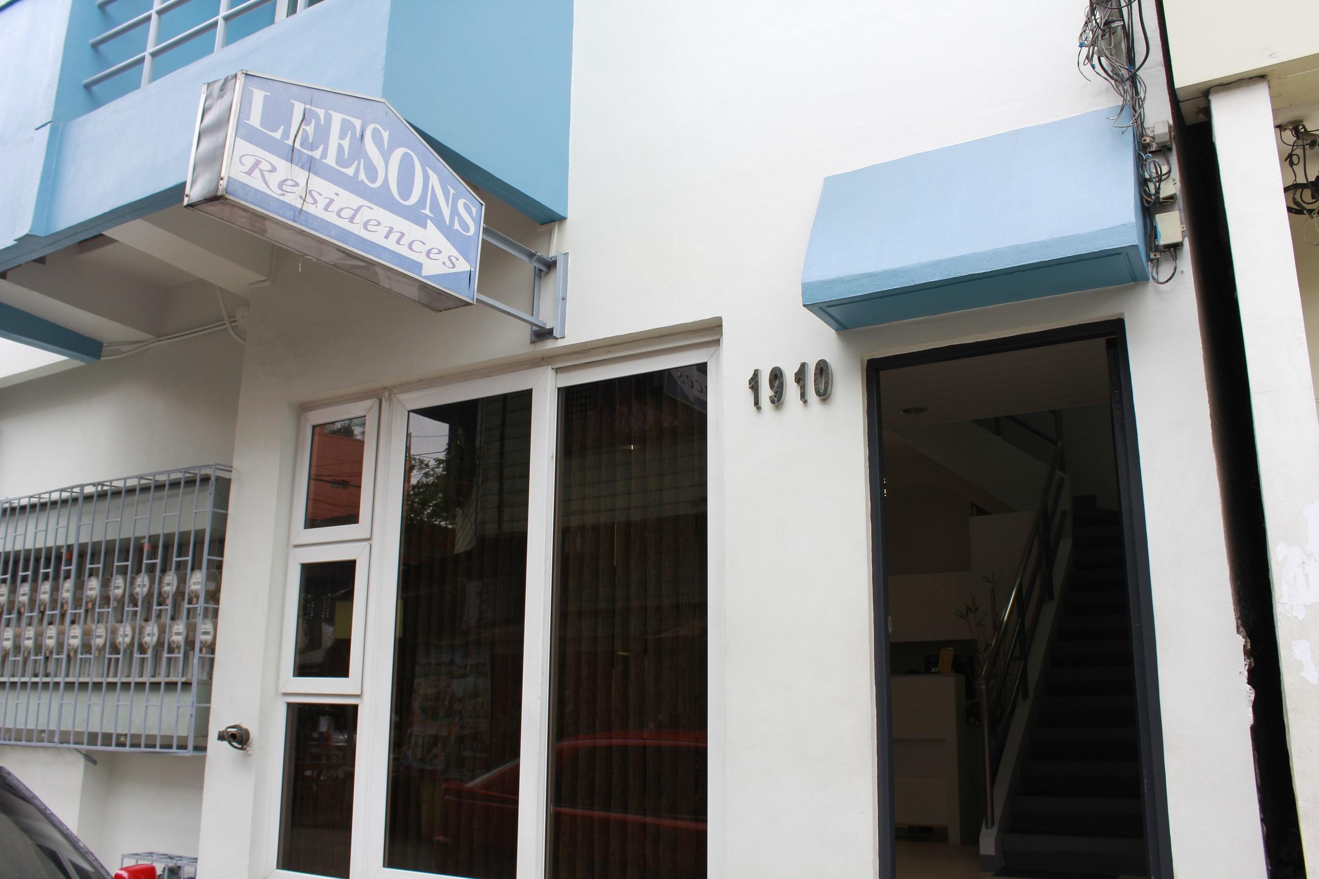Leesons Residences Manille Extérieur photo